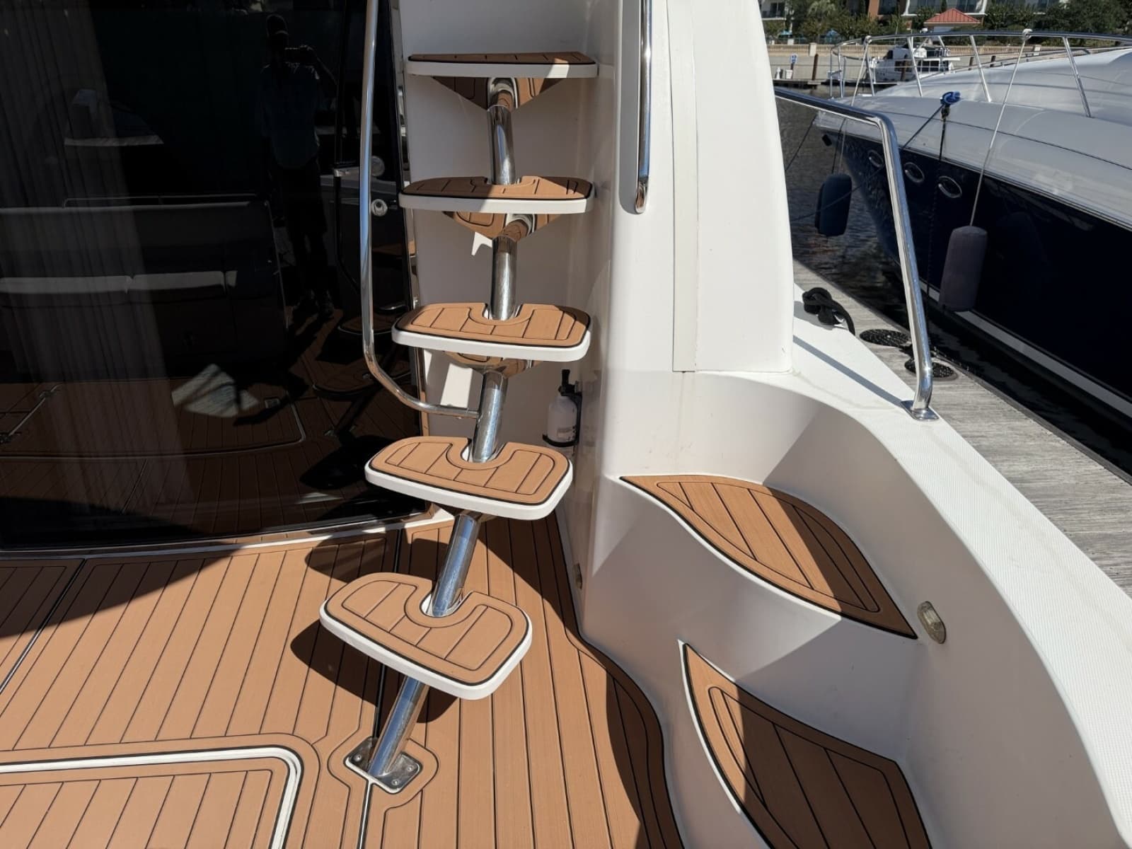 2006 Carver 56 VOYAGER - Photo 84