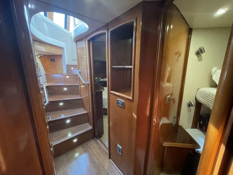 2006 Carver 56 VOYAGER - Photo 24