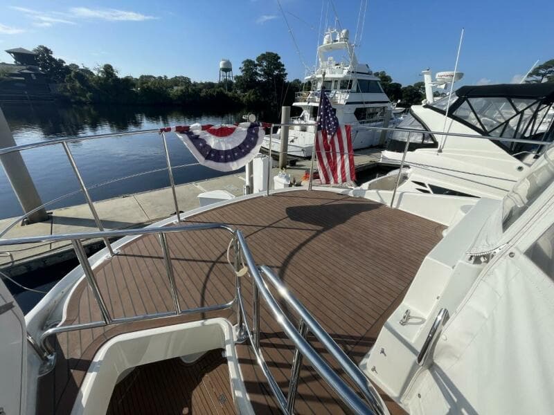 2006 Carver 56 VOYAGER - Photo 9