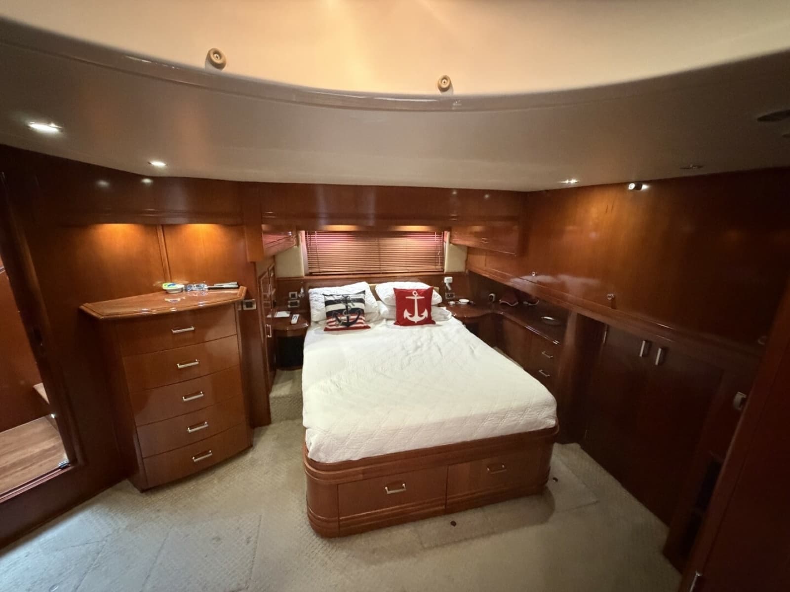 2006 Carver 56 VOYAGER - Photo 65