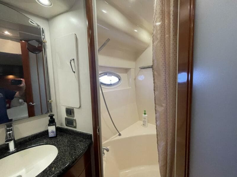 2006 Carver 56 VOYAGER - Photo 20
