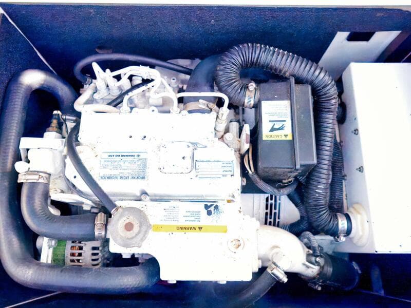 2008 Regal Commodore 4060