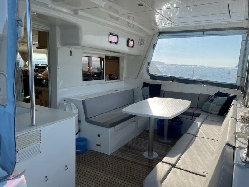 2010 Lagoon  - Photo 22