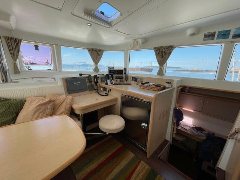 2010 Lagoon  - Photo 26