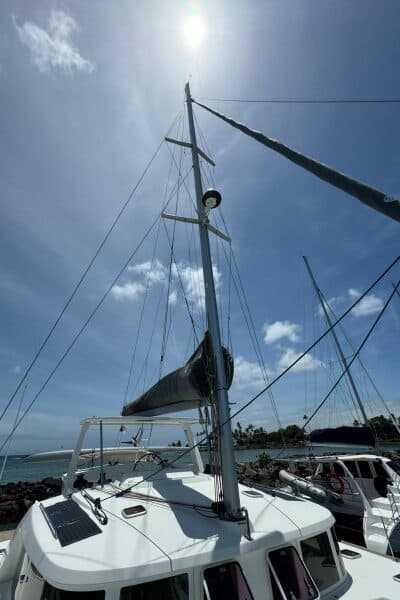 2010 Lagoon  - Photo 40