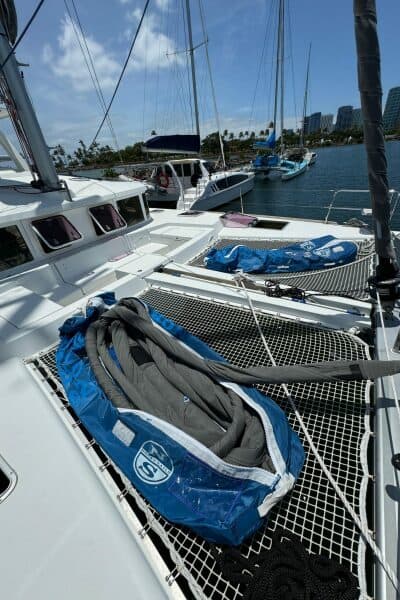 2010 Lagoon  - Photo 9