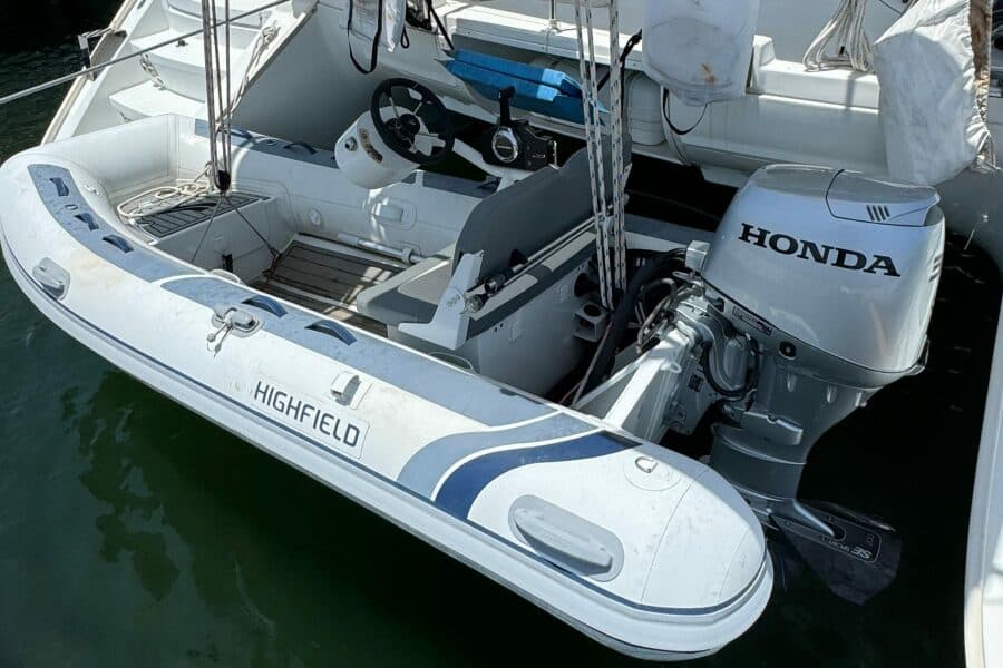 2010 Lagoon  - Photo 42
