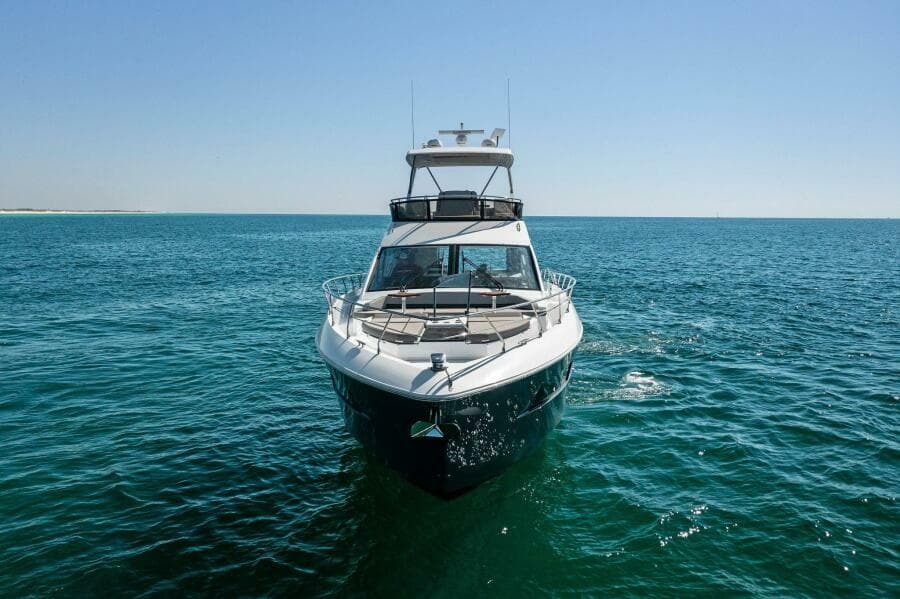 2023 Cruisers Yachts 60 Cantius Fly- Bow