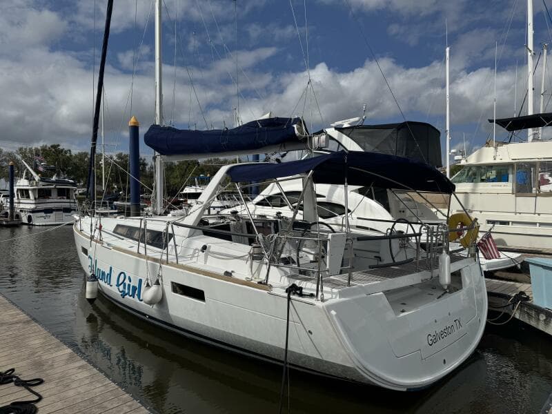 2015 Beneteau Oceanis 45