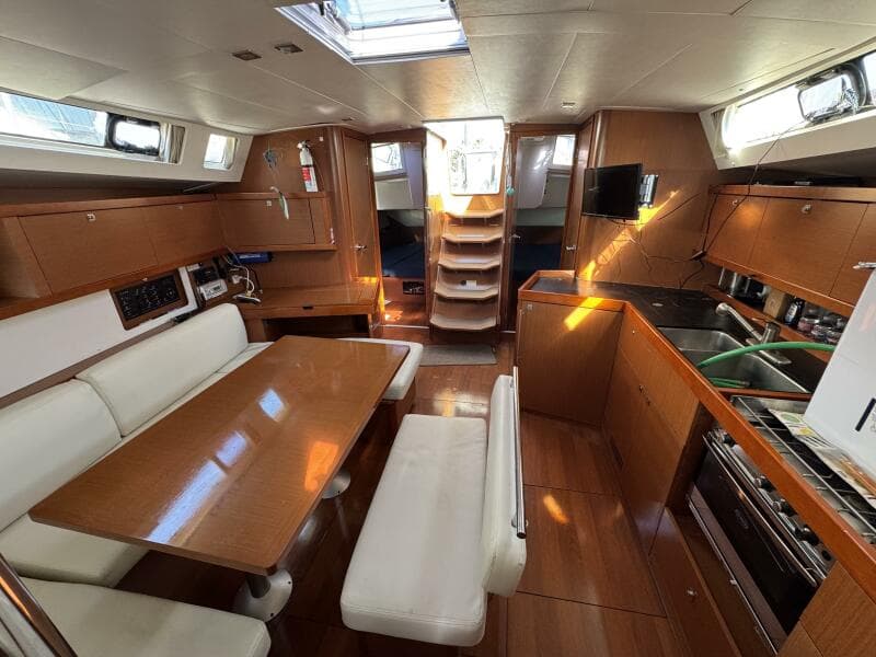 2015 Beneteau Oceanis 45