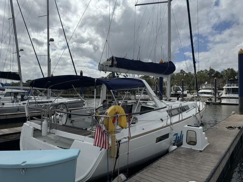 2015 Beneteau Oceanis 45