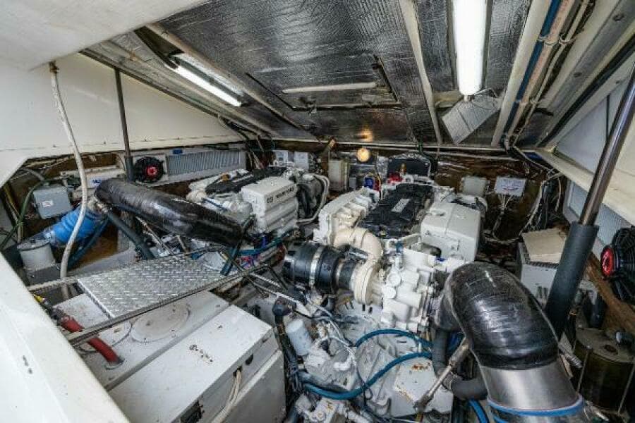 Albemarle 36 Sore Subject Engine Room