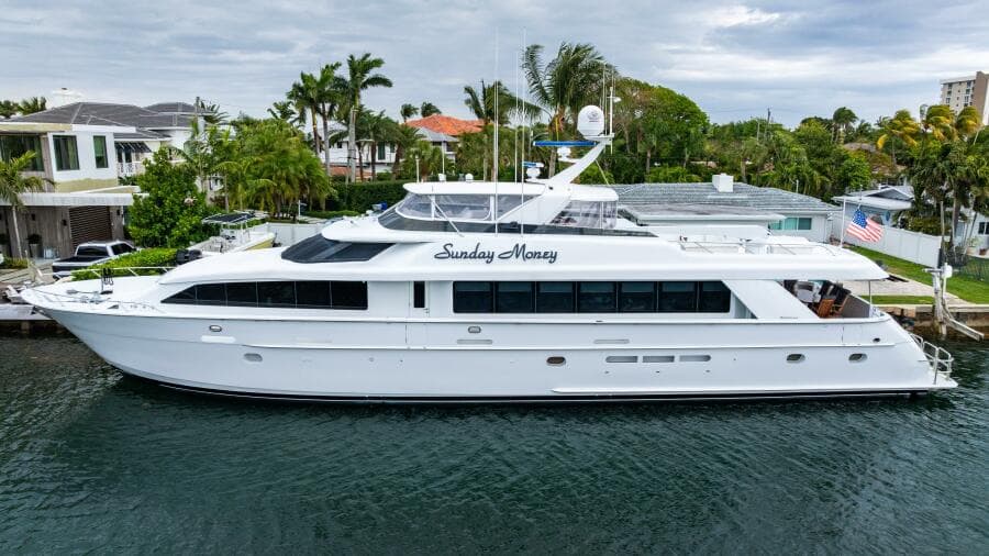 2001 Hatteras 100 Motor Yacht