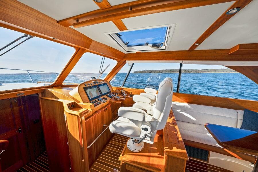 Starboard Pilothouse