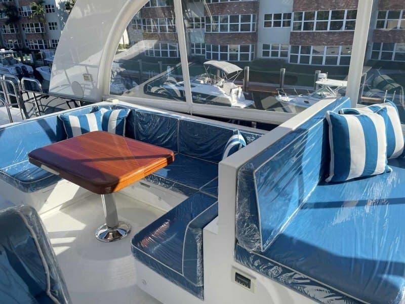 Flybridge Seating