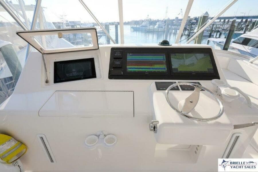 2005 Viking 45 Convertible