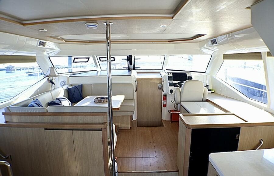 2018 Aquila 44 Catamaran- Salon