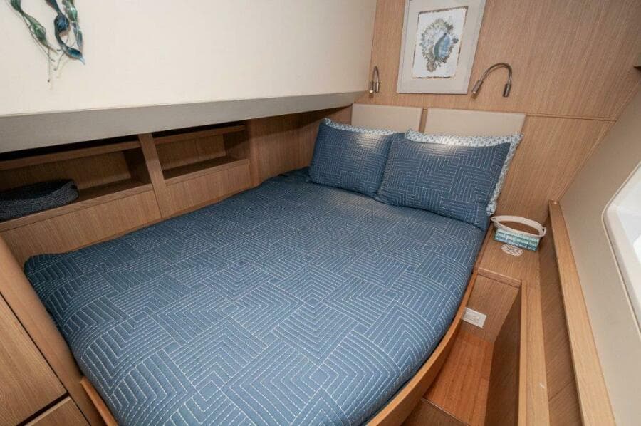 2018 Aquila 44 Catamaran- VIP (STBD) Stateroom