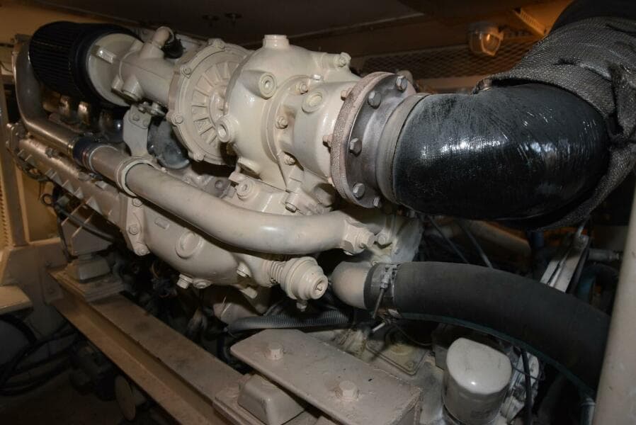 1997 Viking 50 Convertible