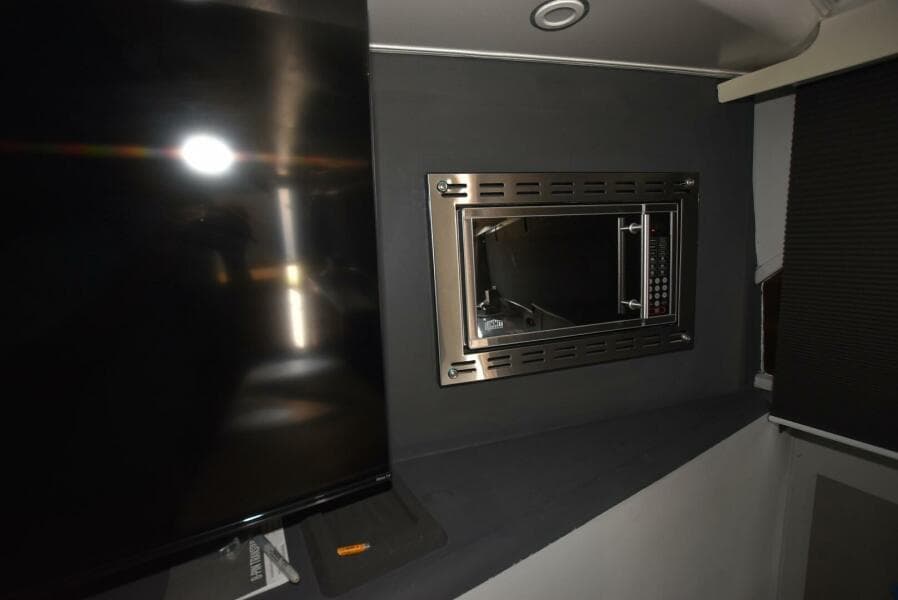 1997 Viking 50 Convertible