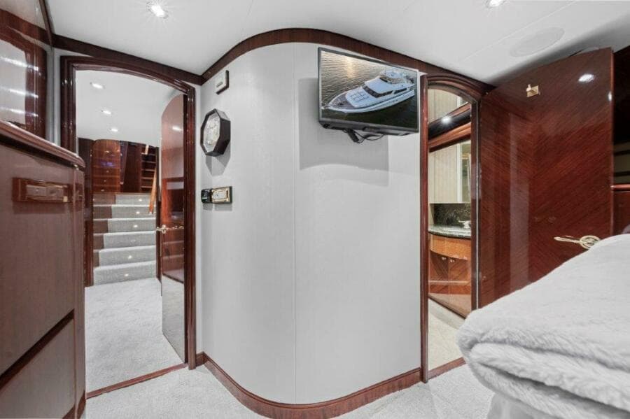 2006 Cheoy Lee Motoryacht