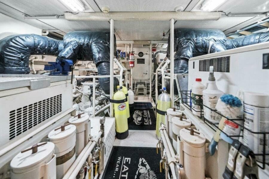 2006 Cheoy Lee Motoryacht