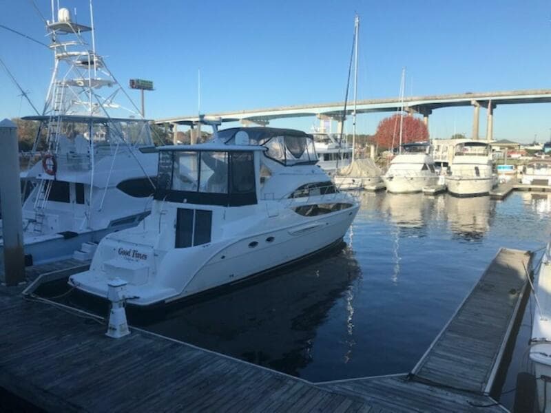 2004 Meridian 459 Motoryacht