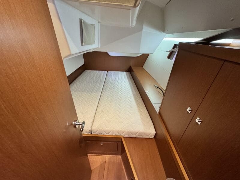 2014 Beneteau Oceanis 48