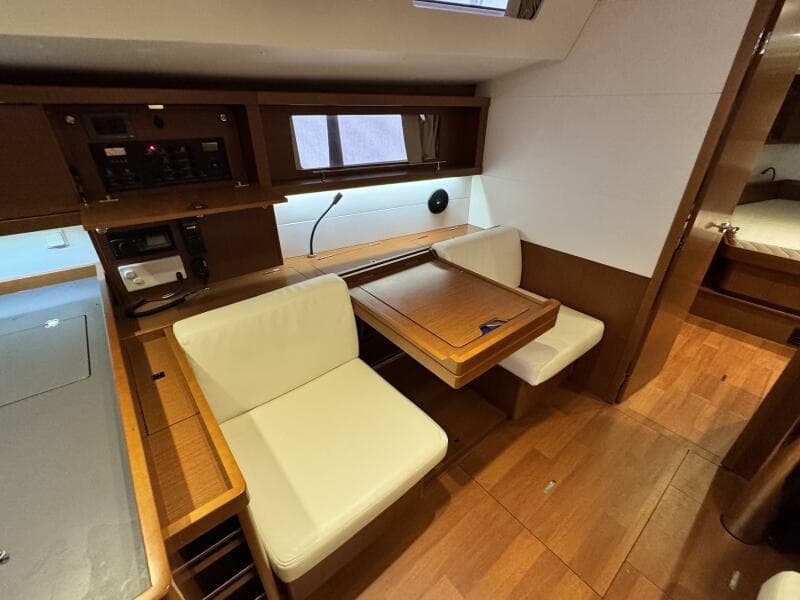 2014 Beneteau Oceanis 48