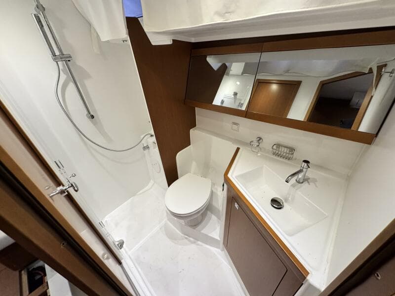 2014 Beneteau Oceanis 48
