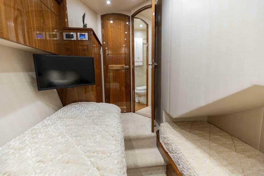 2018 Viking 62 Convertible- Da'Grits-Guest Stateroom