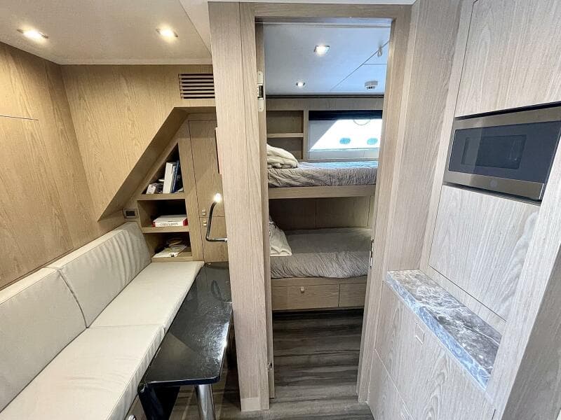 2021 Hargrave Skylounge Flush Deck - Photo 38