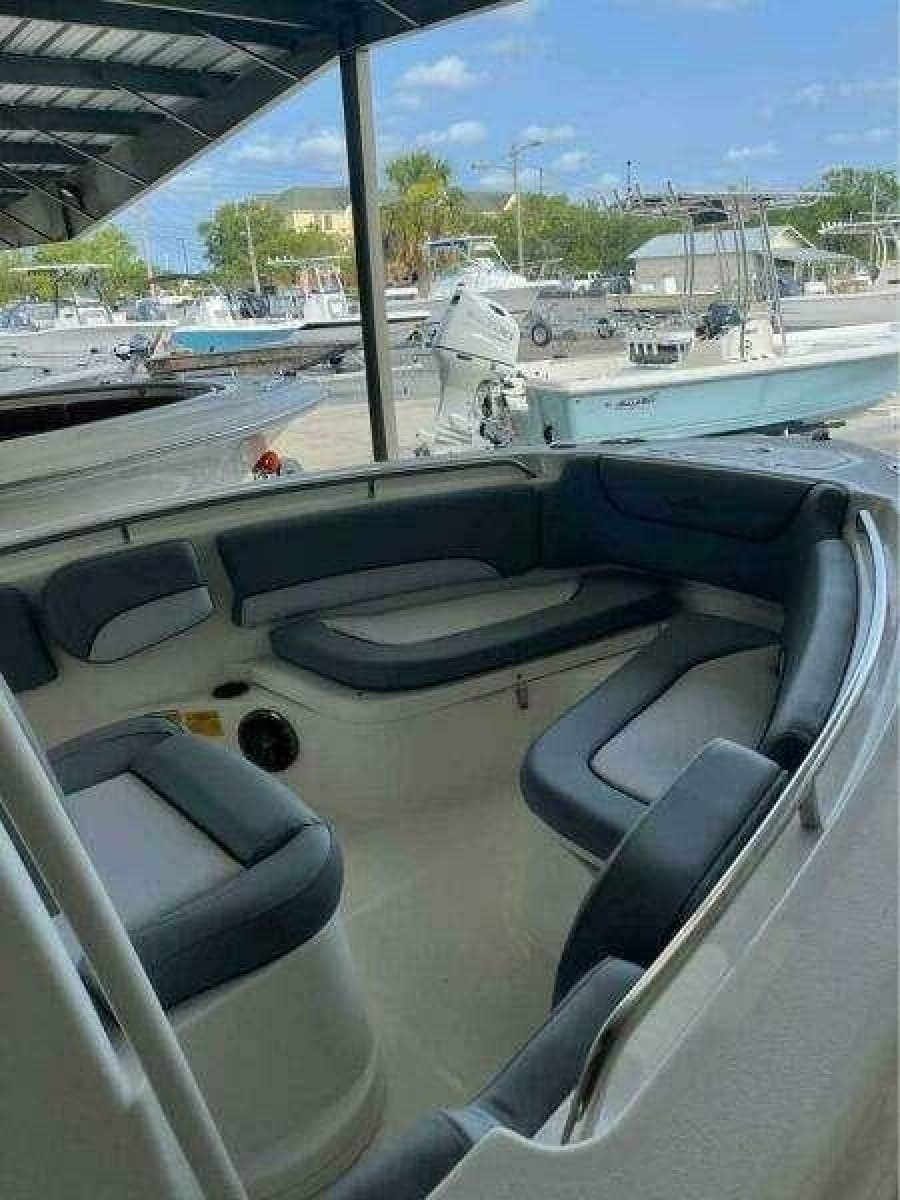 2022 NauticStar 2102 Legacy - Photo 6