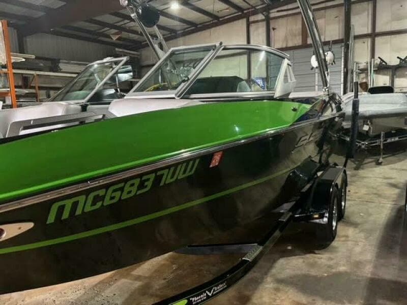 2017 MB MB SPORTS B52 21 Classic