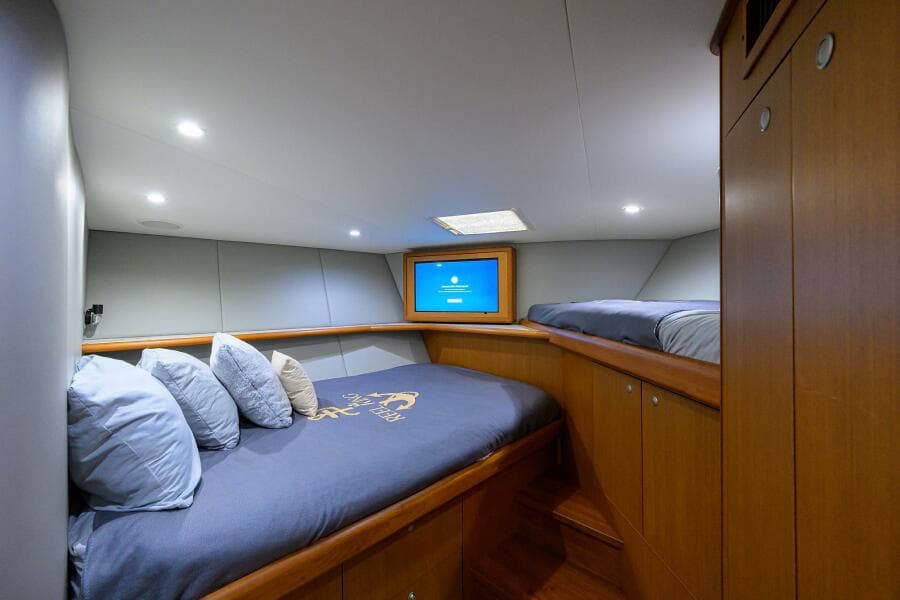 Viking 61 Reel King - Forward Stateroom