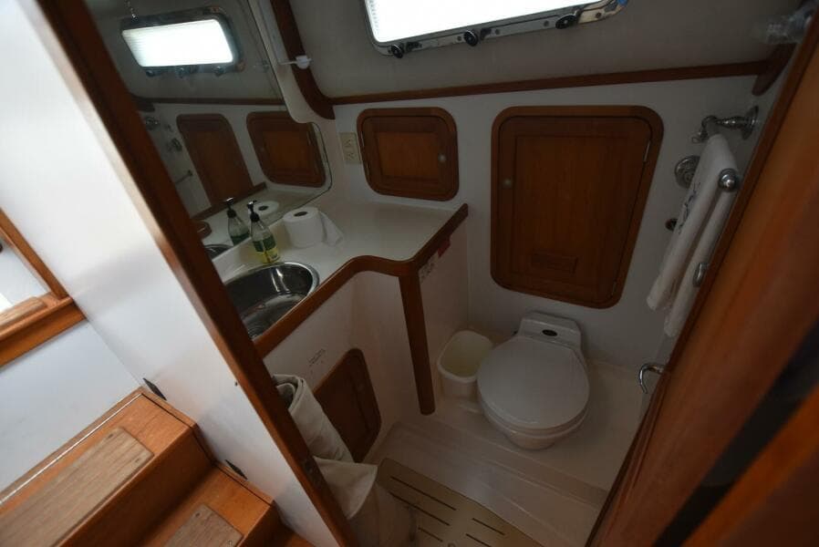 1999 Legacy 34 Express