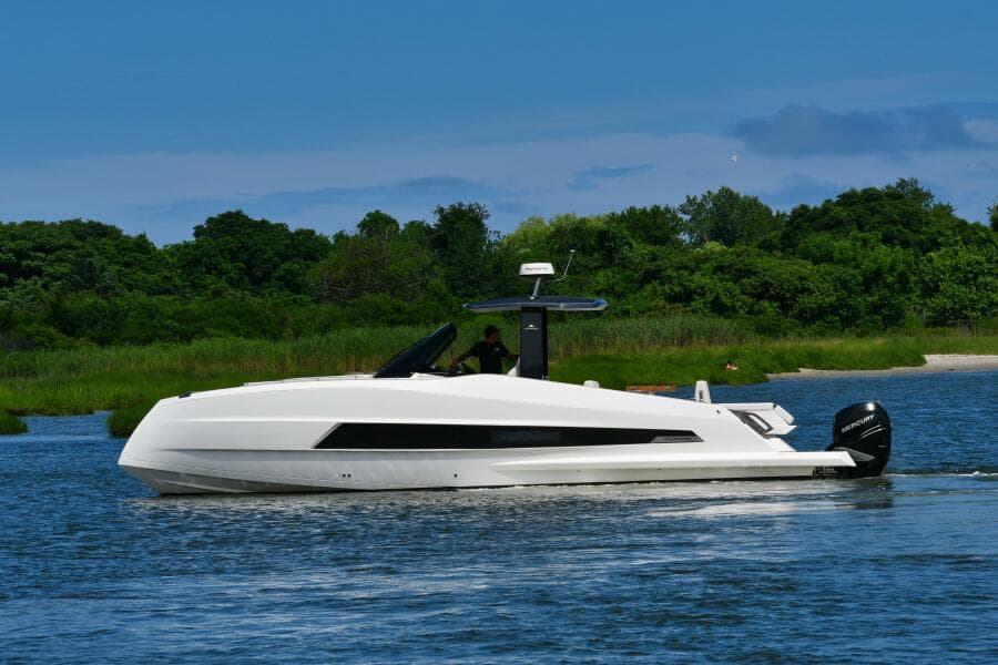 2023 Astondoa 377 Coupe Outboard - Photo 5