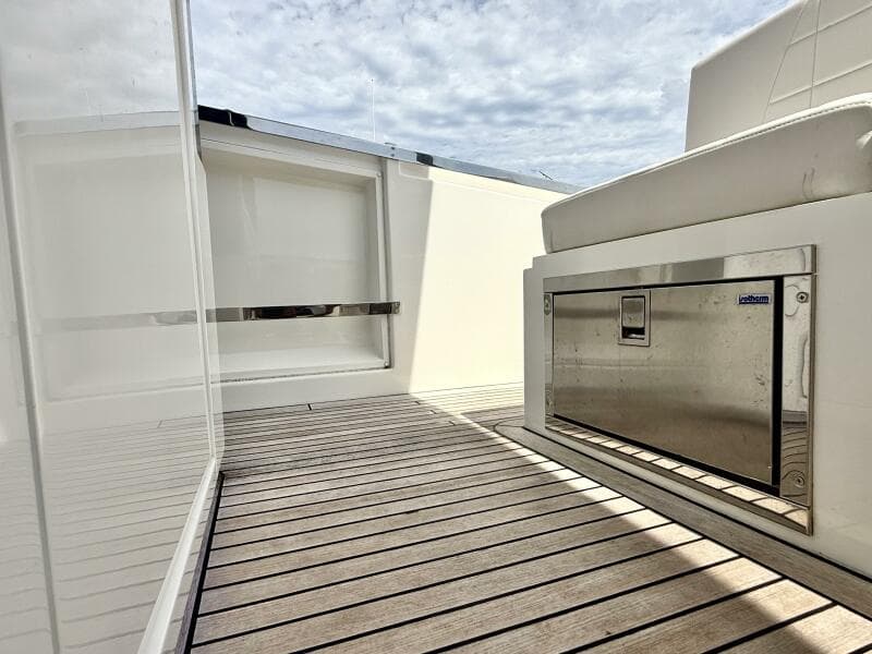 2023 Astondoa 377 Coupe Outboard - Photo 23