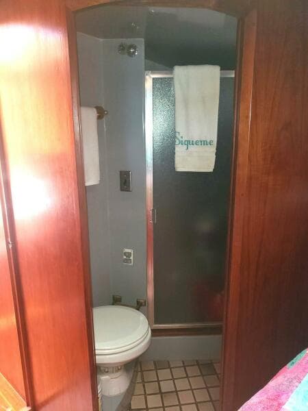 1985 Californian 5239 Cockpit Motor Yacht