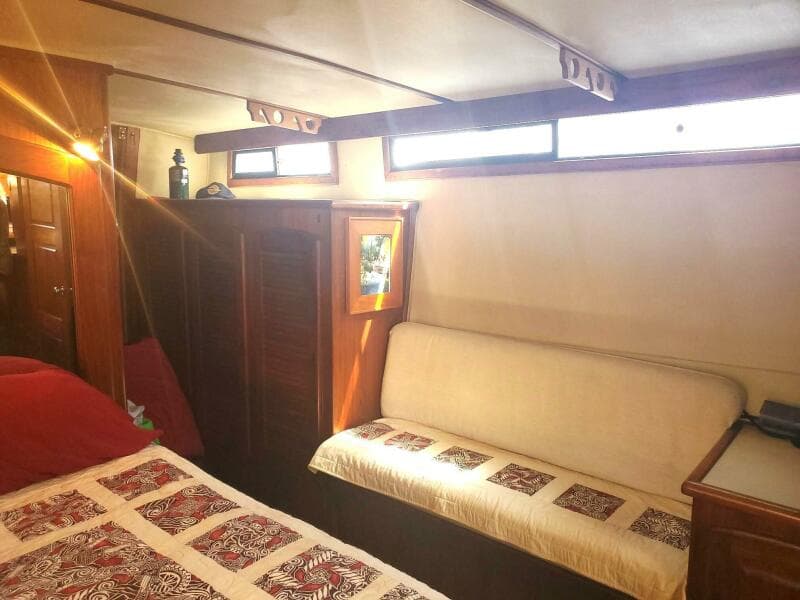 1985 Californian 5239 Cockpit Motor Yacht