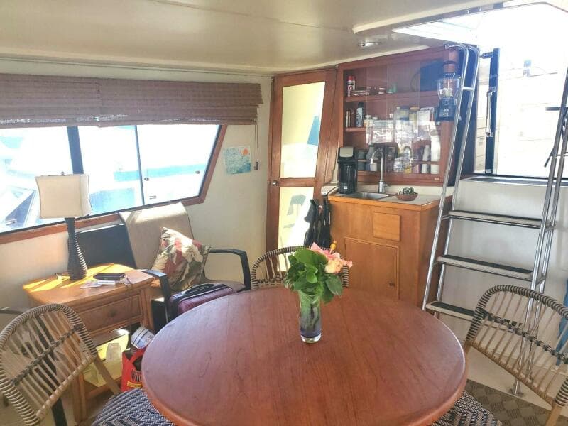 1985 Californian 5239 Cockpit Motor Yacht