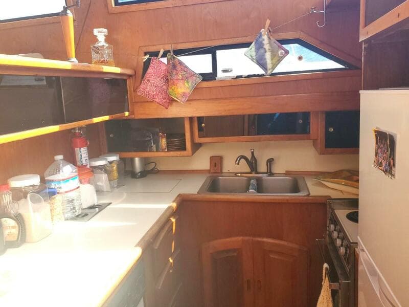 1985 Californian 5239 Cockpit Motor Yacht