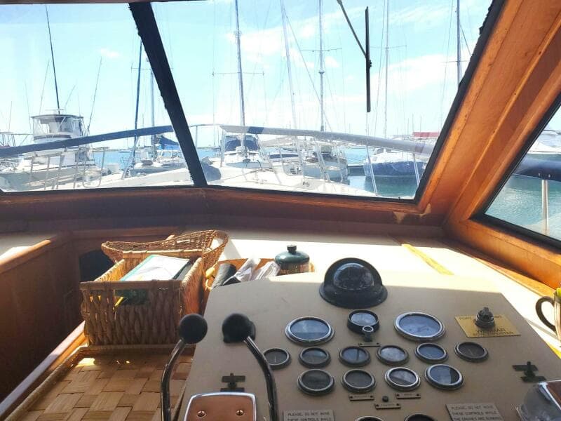 1985 Californian 5239 Cockpit Motor Yacht