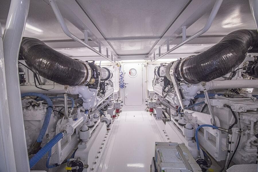 2000 Merritt 80 Sportfish