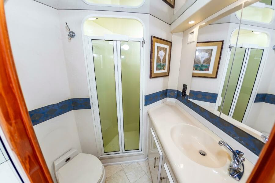 2001 Viking 50 Convertible