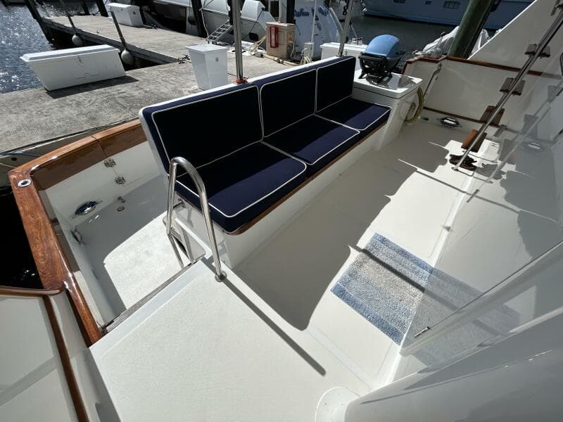 57' DeFever aftdeck2