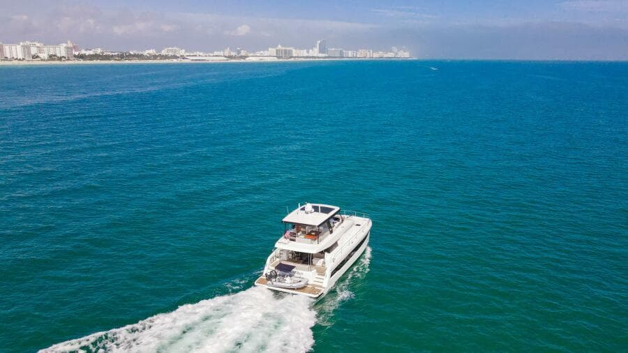 2022 Fountaine Pajot MY6