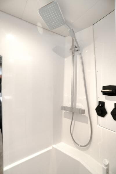 2022 Fountaine Pajot MY6