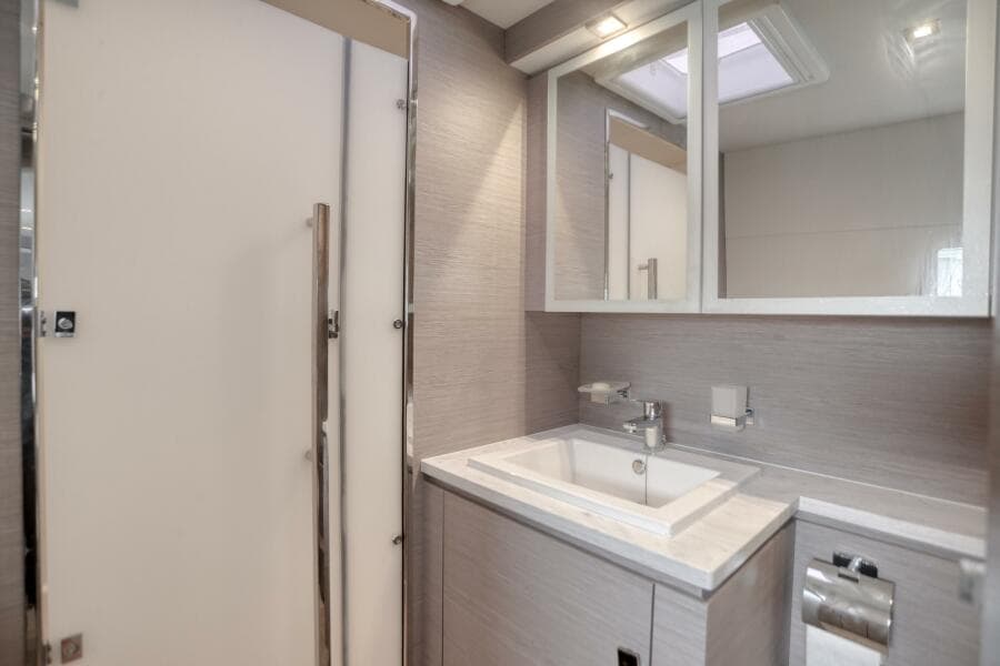 2022 Fountaine Pajot MY6