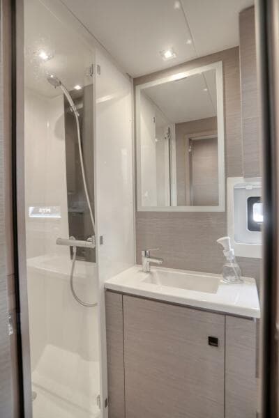 2022 Fountaine Pajot MY6